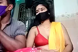 Sexy-Couple20 nude on webcam for live porn video chat