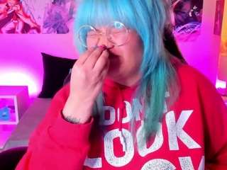 Lucky-leah nude on webcam for live sex chat
