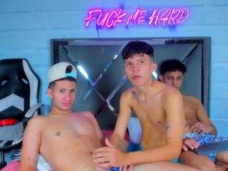 CUTE-MENSSEX nude on webcam for live sex chat