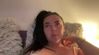 YorkshireLass nude on webcam for live porn video chat