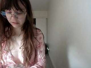 Shelbistheshloth nude on webcam for live sex chat