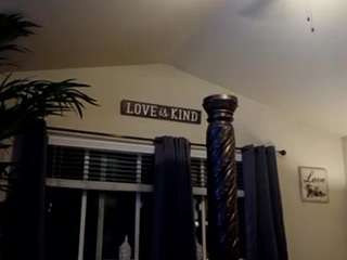 SomaliRose nude on webcam for live sex chat