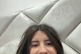 Isabella21_ nude on webcam for live porn video chat