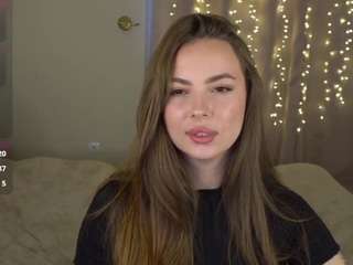 JackieMoonn nude on webcam for live sex chat