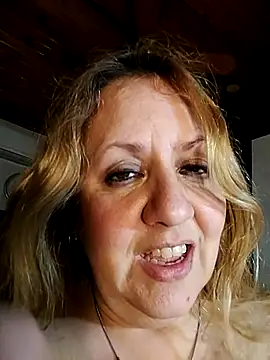 JennyInVegas nude on webcam for live porn video chat
