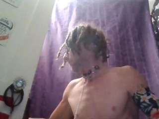 StuffClouds nude on webcam for live sex chat