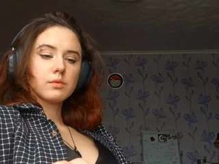 AngieFlyzik nude on webcam for live sex chat