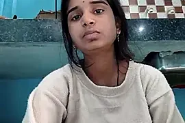 Hot-Soniya2 nude on webcam for live porn video chat