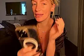 Irina_k0valenk0 nude on webcam for live porn video chat