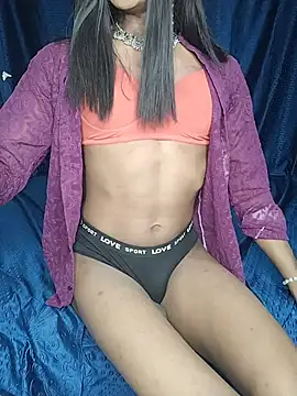 SEXYY_TRANSY_WITH_GIRL nude on webcam for live porn video chat