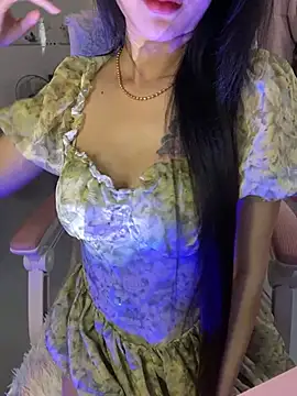 Bonne_wet nude on webcam for live porn video chat