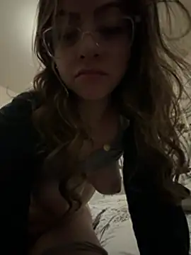 Bunnygorl12 nude on webcam for live porn video chat