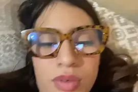 Romyamo nude on webcam for live porn video chat