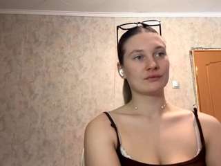 ElnoraDobrasz nude on webcam for live sex chat