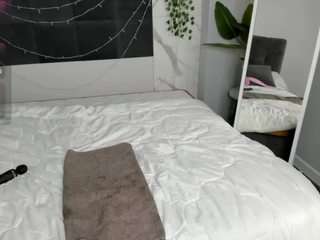 Dixon-Ross nude on webcam for live sex chat