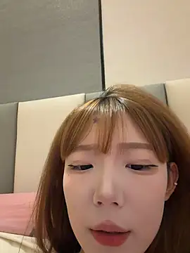 Linlian3 nude on webcam for live porn video chat