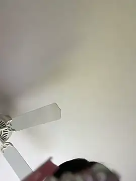 Sexyteengabi nude on webcam for live porn video chat