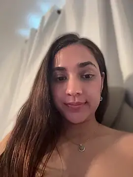 __amcutefatima nude on webcam for live porn video chat