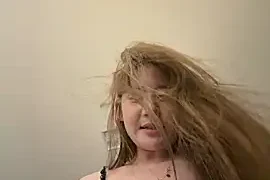 Beanie- nude on webcam for live porn video chat