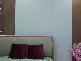 Di nude on webcam for live sex chat