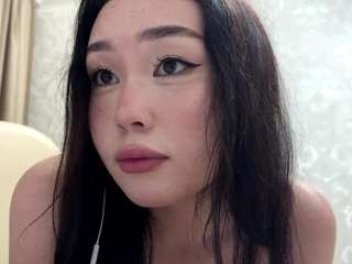 AlinaShankin nude on webcam for live sex chat