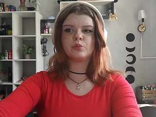 GidgetMcquitty nude on webcam for live sex chat