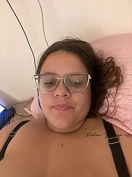 Laryssinha_69 nude on webcam for live porn video chat