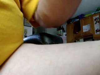 Mikehung063790 nude on webcam for live sex chat