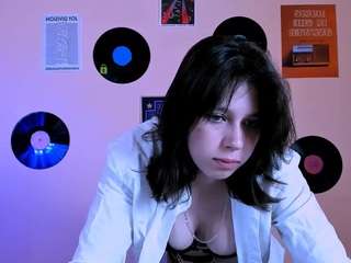 Sia-moon1 nude on webcam for live sex chat