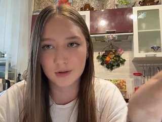 TrinityZeimet nude on webcam for live sex chat