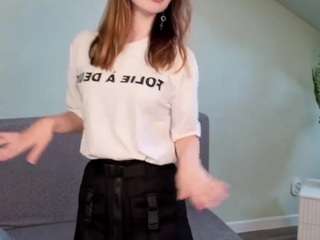 Ami-Rei nude on webcam for live sex chat