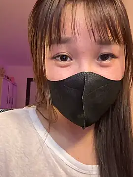 Be_Miuu nude on webcam for live porn video chat
