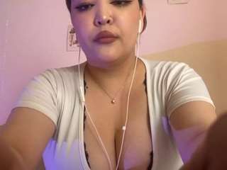 CaterinaLiou nude on webcam for live sex chat