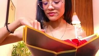 Cherry-Vixen nude on webcam for live sex chat