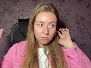 EileenVetere nude on webcam for live sex chat