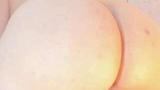 MARALINETTE-22 nude on webcam for live sex chat