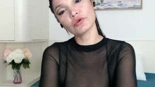 Ohmy-Linda nude on webcam for live sex chat