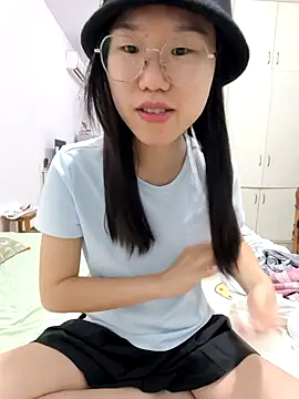 Xiaomin666 nude on webcam for live porn video chat